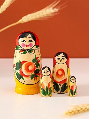Матрёшка 4х кукольная 